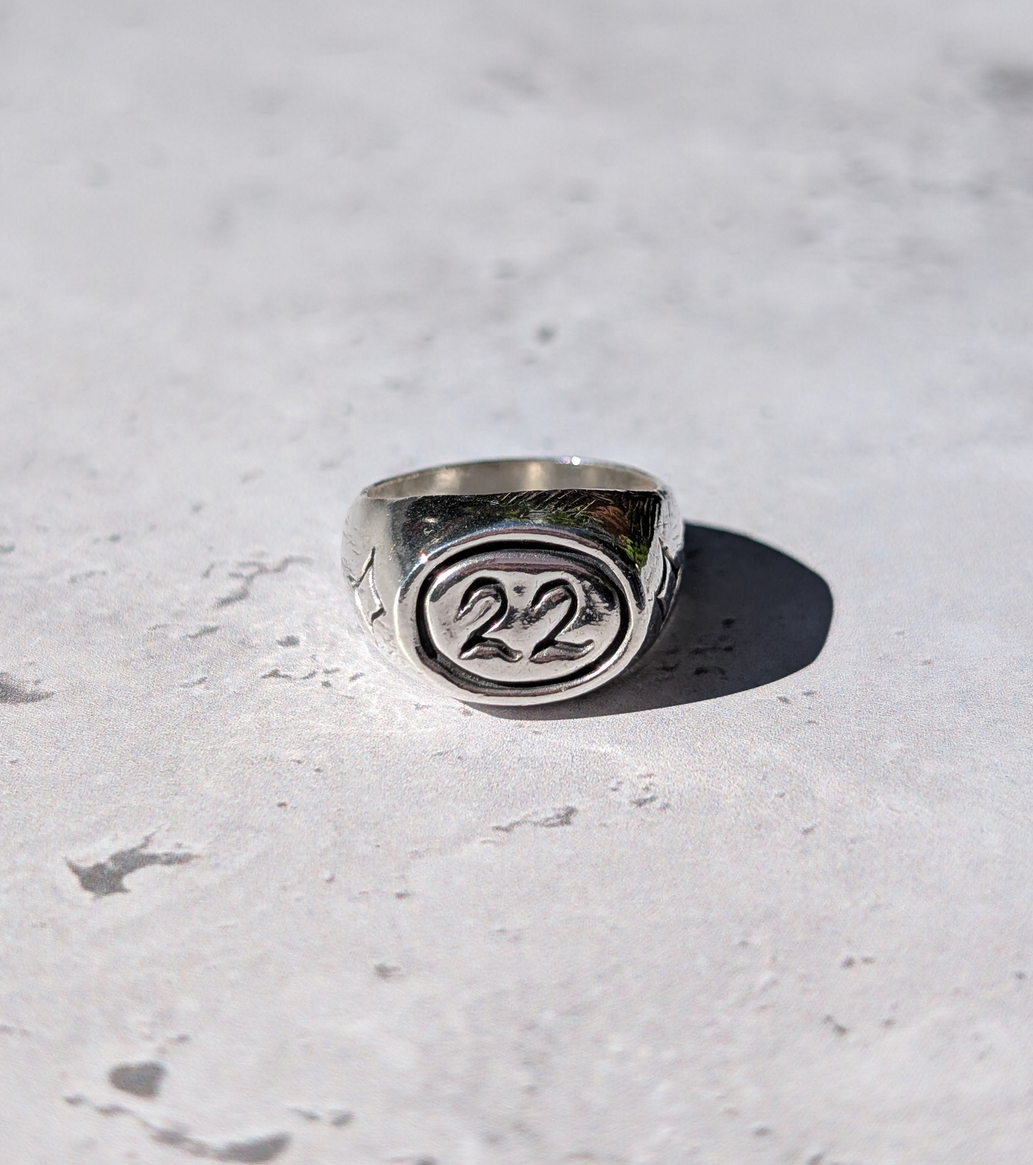 MINI SIGNET RING